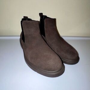 Easy Spirit Women's Brown Suede Ankle Chelsea Boots